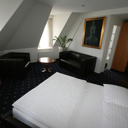 Hotel Regina チューリッヒ エクステリア 写真